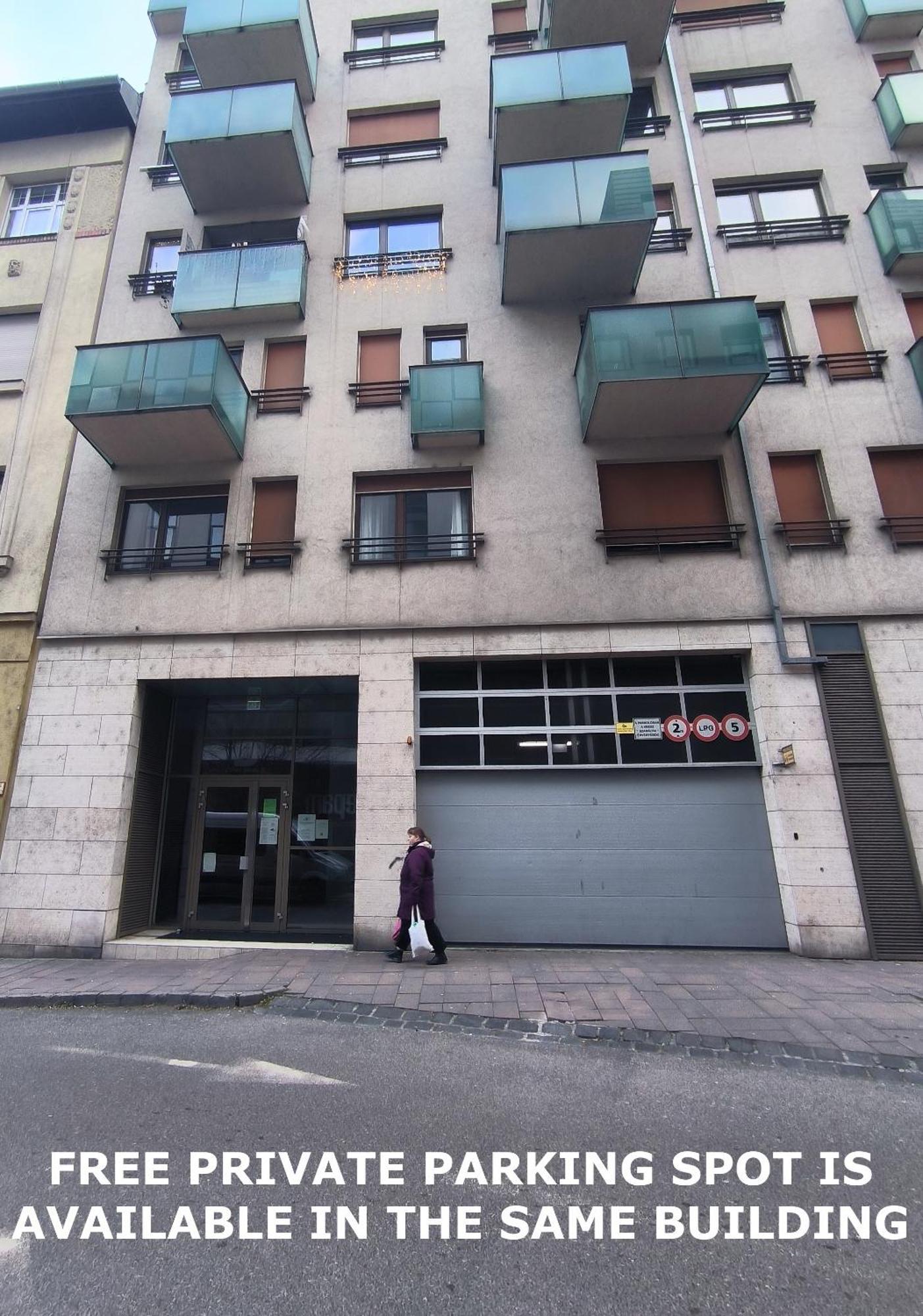 Appartamento Spring House With Free Private Parking